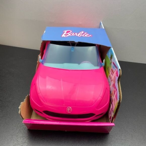 Barbie Pink Convertible 2 Seater vehicle With Rolling Wheels - Picture 9 of 10